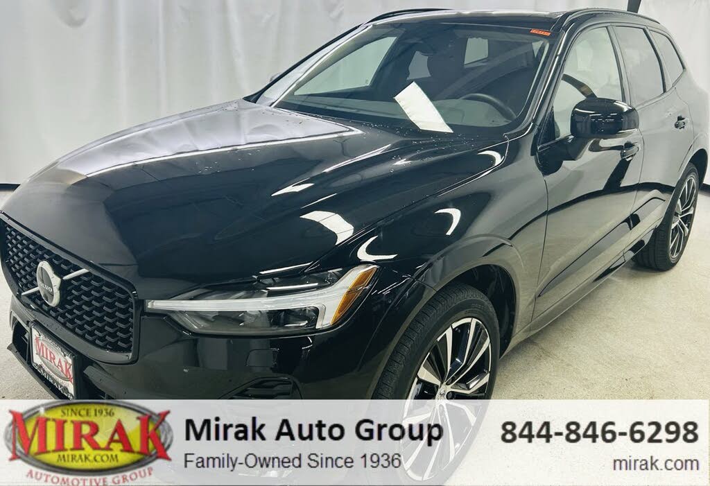 2025 Volvo XC60 B5 Plus Dark Theme AWD