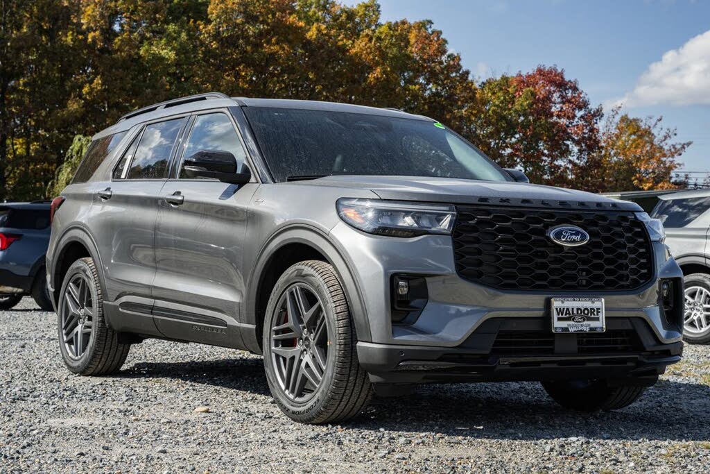 2026 Ford Explorer ST-Line AWD