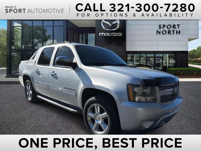 2013 Chevrolet Avalanche LTZ Black Diamond Edition RWD