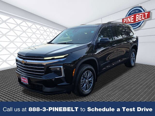 2026 Chevrolet Traverse LT FWD