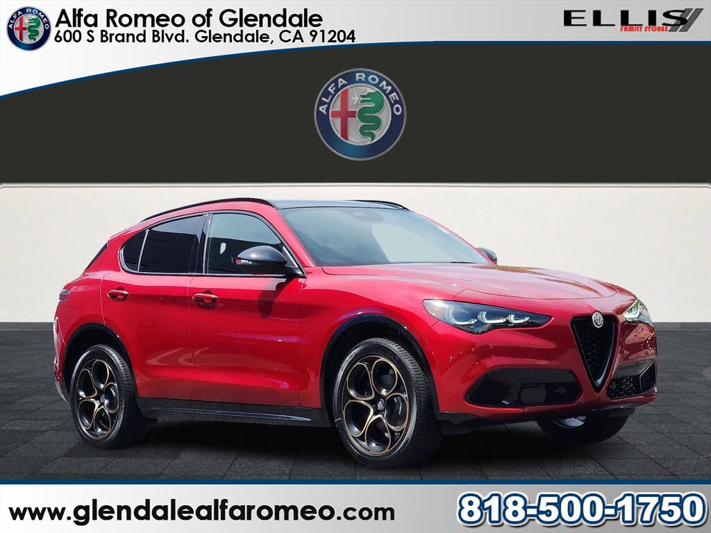 2025 Alfa Romeo Stelvio