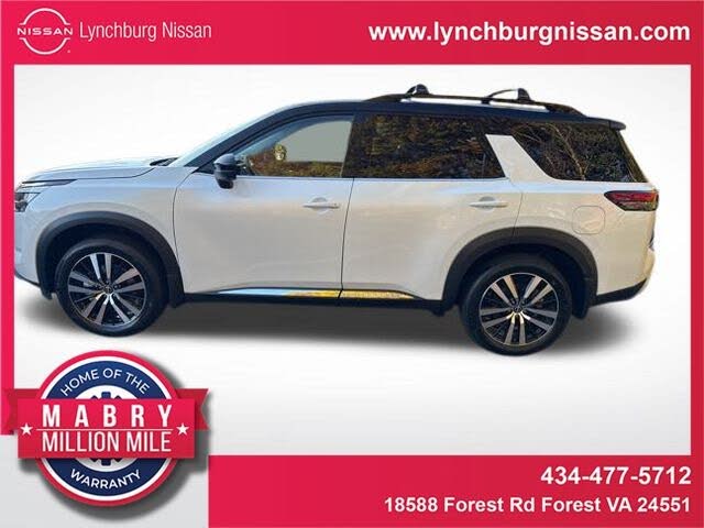 2025 Nissan Pathfinder Platinum 4WD