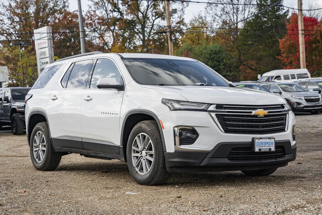 2023 Chevrolet Traverse LT Leather AWD