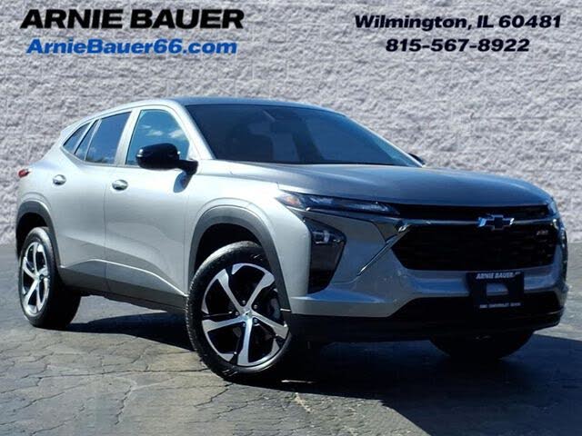 2025 Chevrolet Trax RS with 1RS FWD