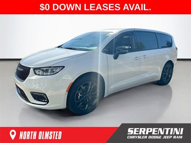 2026 Chrysler Pacifica Select FWD