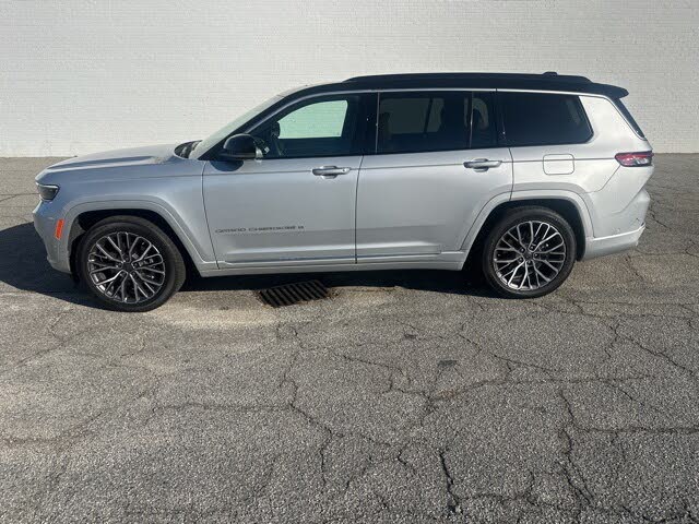 2024 Jeep Grand Cherokee L Summit 4WD