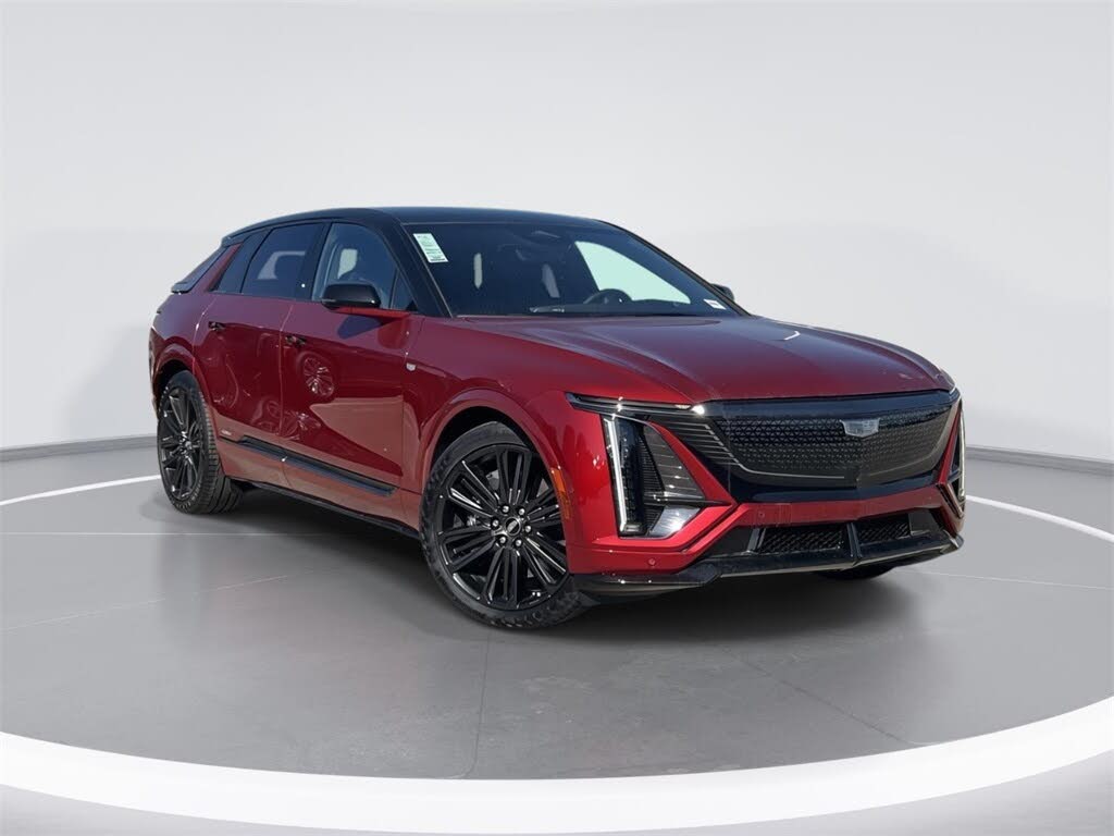 2026 Cadillac LYRIQ-V AWD