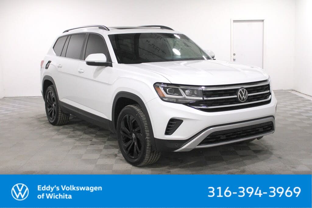 2022 Volkswagen Atlas SE FWD with Technology