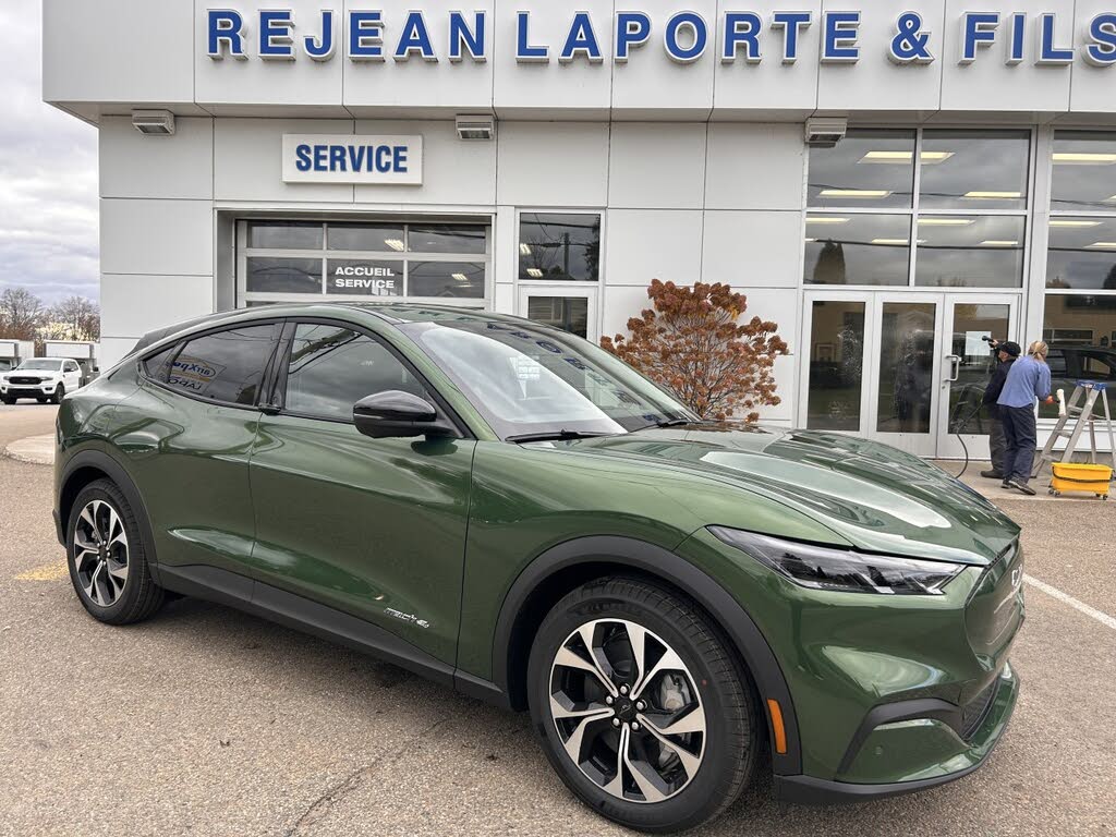 2025 Ford Mustang Mach-E Select AWD