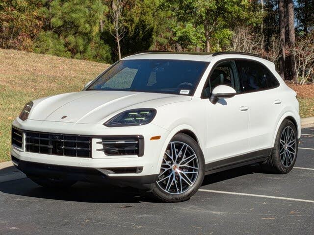 2025 Porsche Cayenne AWD