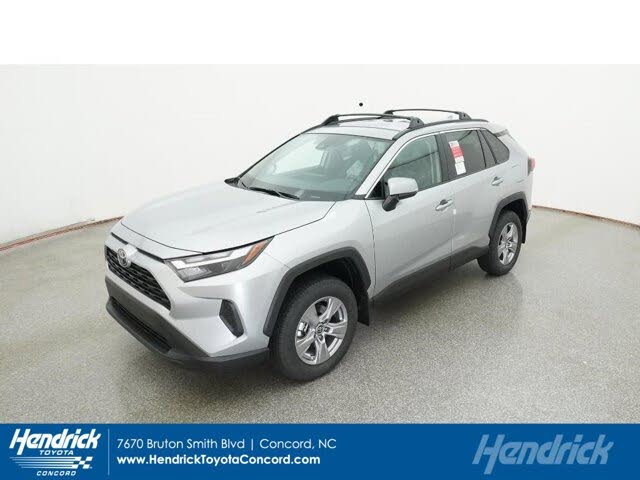 2025 Toyota RAV4 XLE AWD