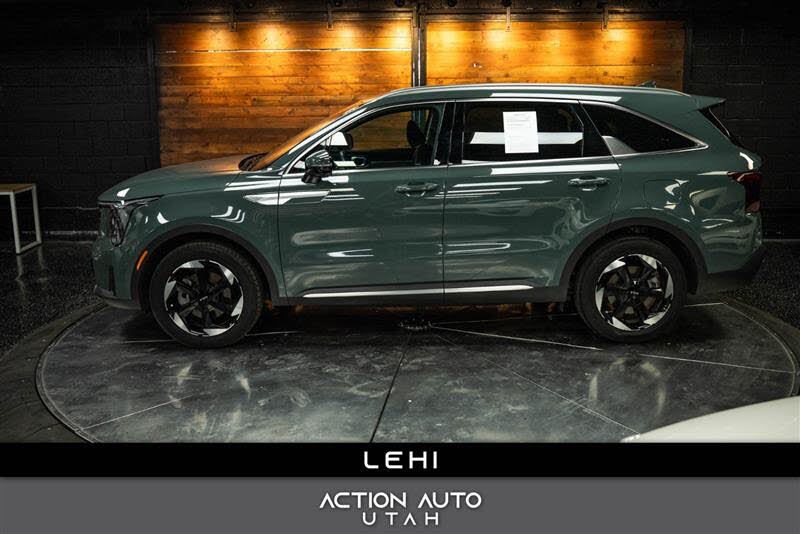 2025 Kia Sorento Hybrid EX FWD