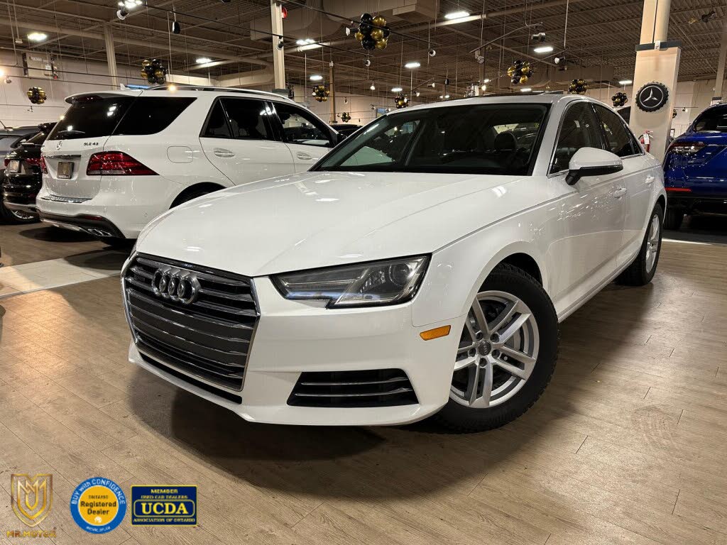 Audi A4 2.0T quattro Komfort AWD 2017