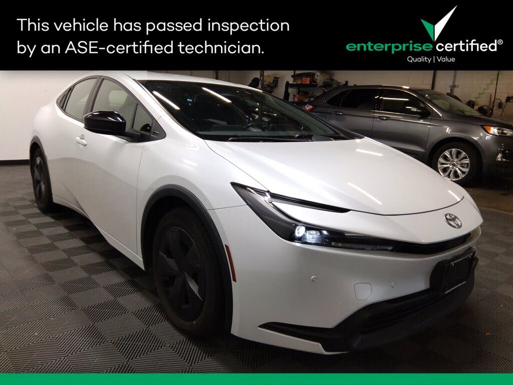 2023 Toyota Prius LE FWD