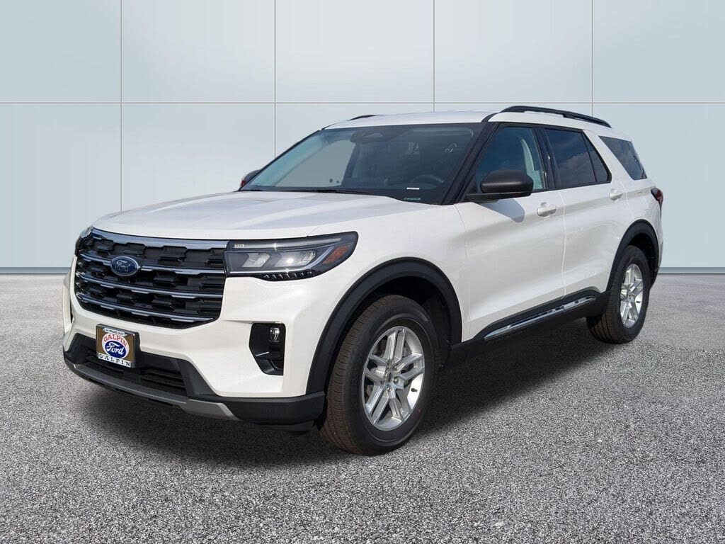 2025 Ford Explorer Active RWD