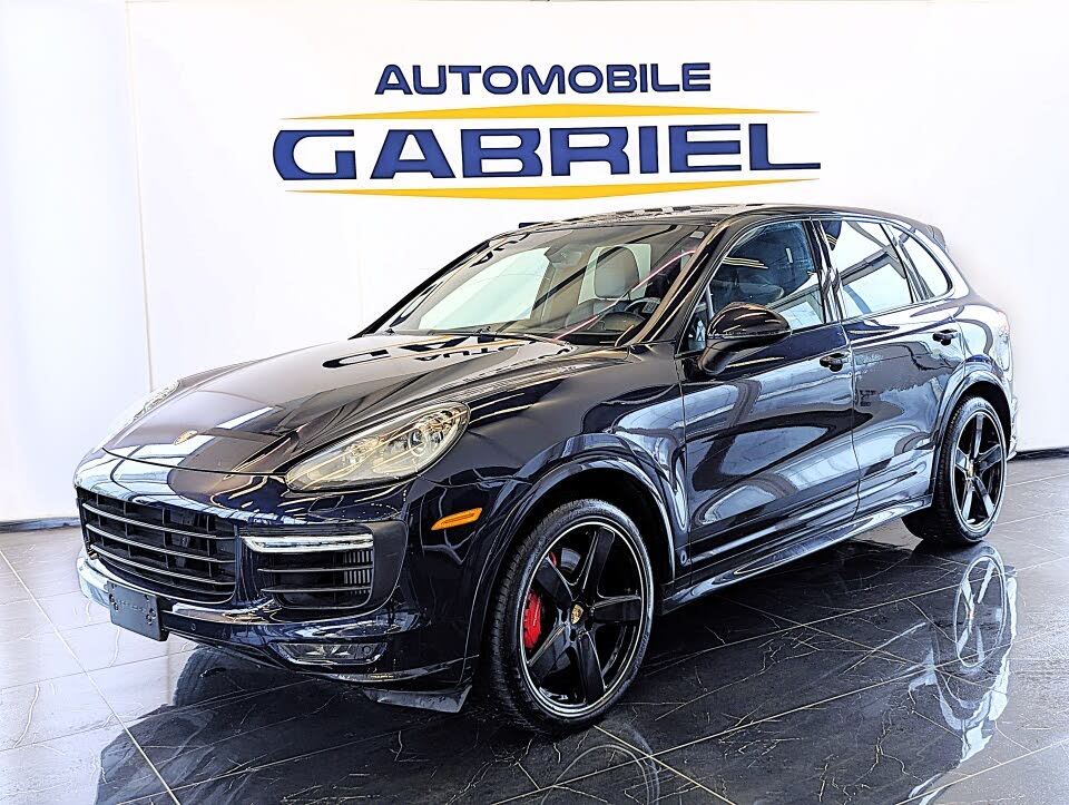 Porsche Cayenne GTS AWD 2016