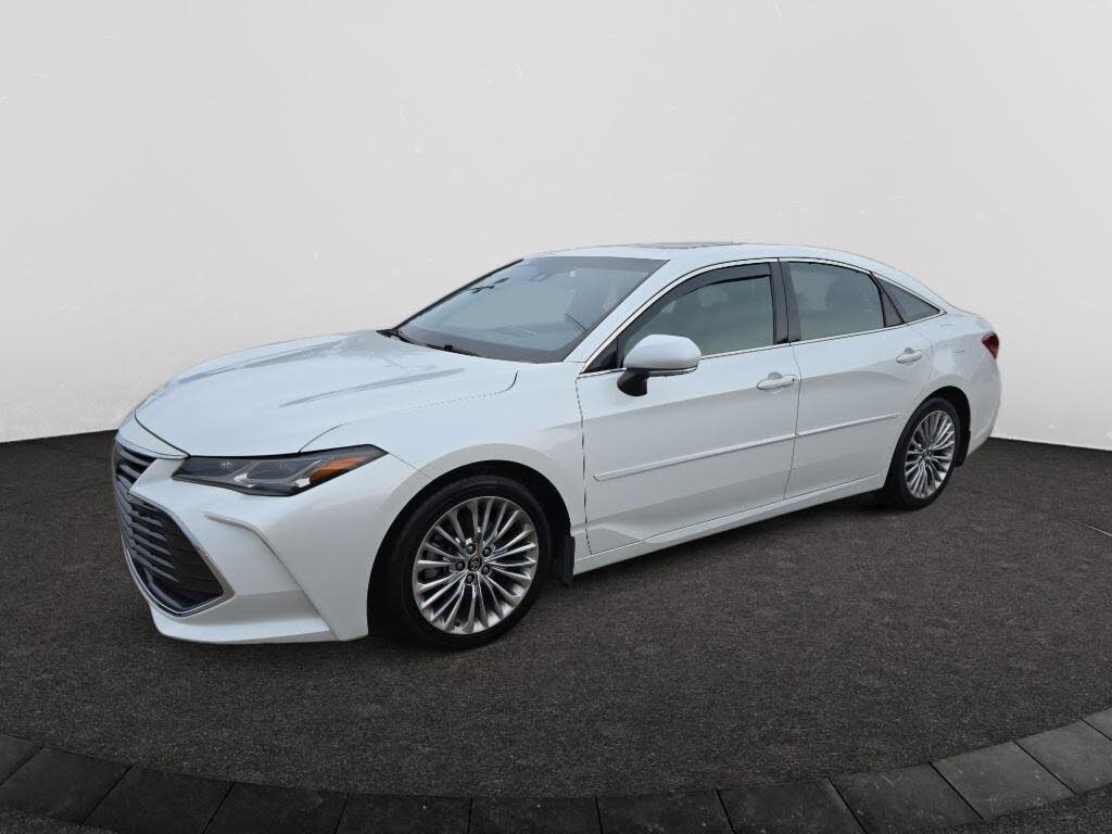 2019 Toyota Avalon Limited FWD