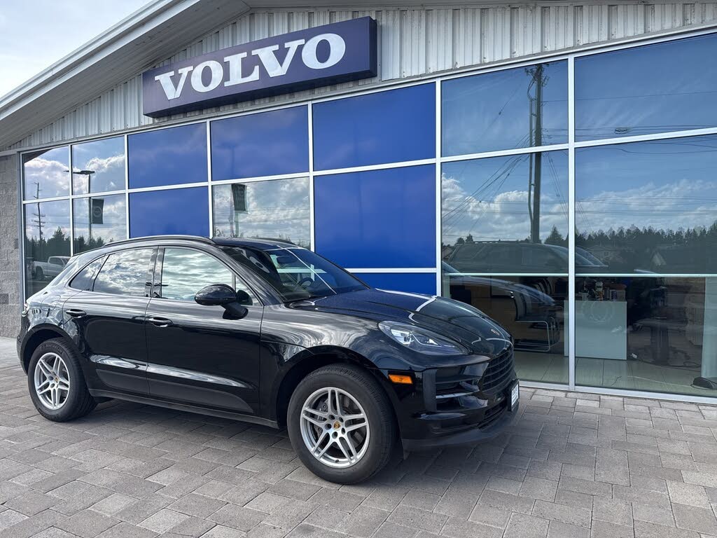 2021 Porsche Macan AWD