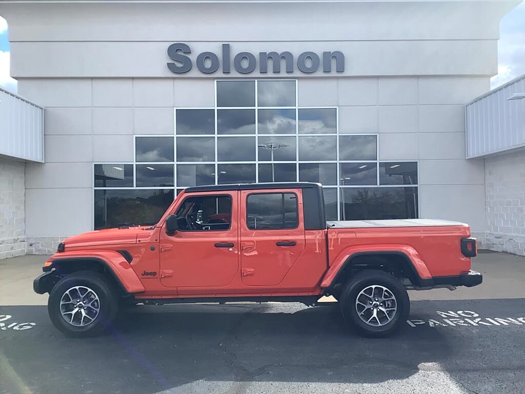 2024 Jeep Gladiator Sport S Crew Cab 4WD