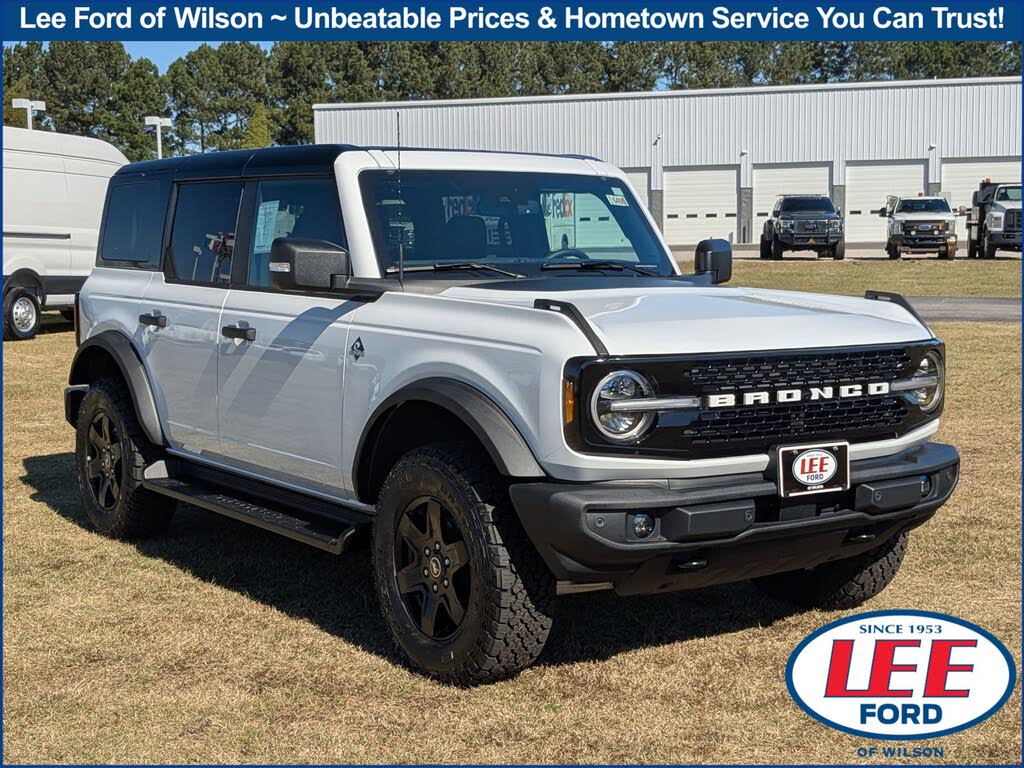 2025 Ford Bronco Outer Banks 4-Door 4WD