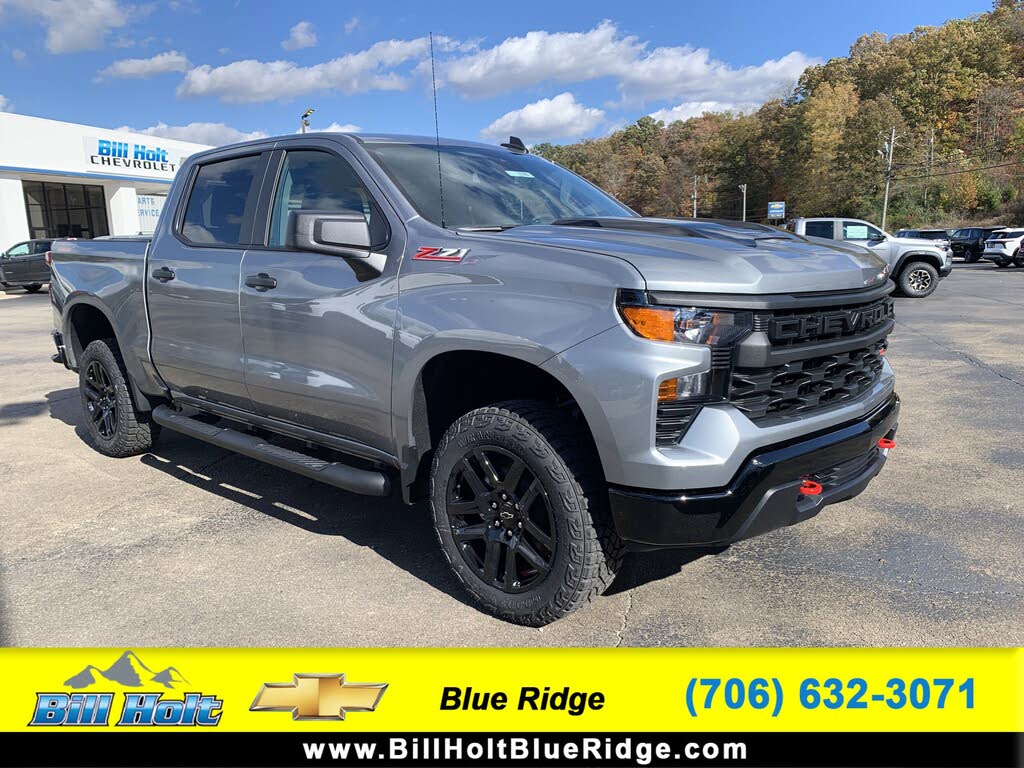 2026 Chevrolet Silverado 1500 Custom Trail Boss Crew Cab 4WD