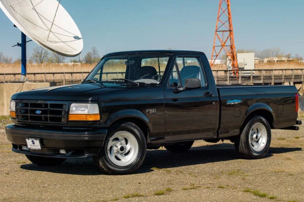 1994 Ford F-150 SVT Lightning 2 Dr STD Standard Cab SB