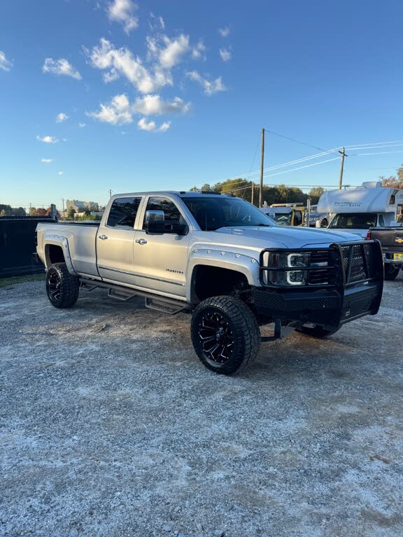 2015 Chevrolet Silverado 3500HD LTZ Crew Cab 4WD