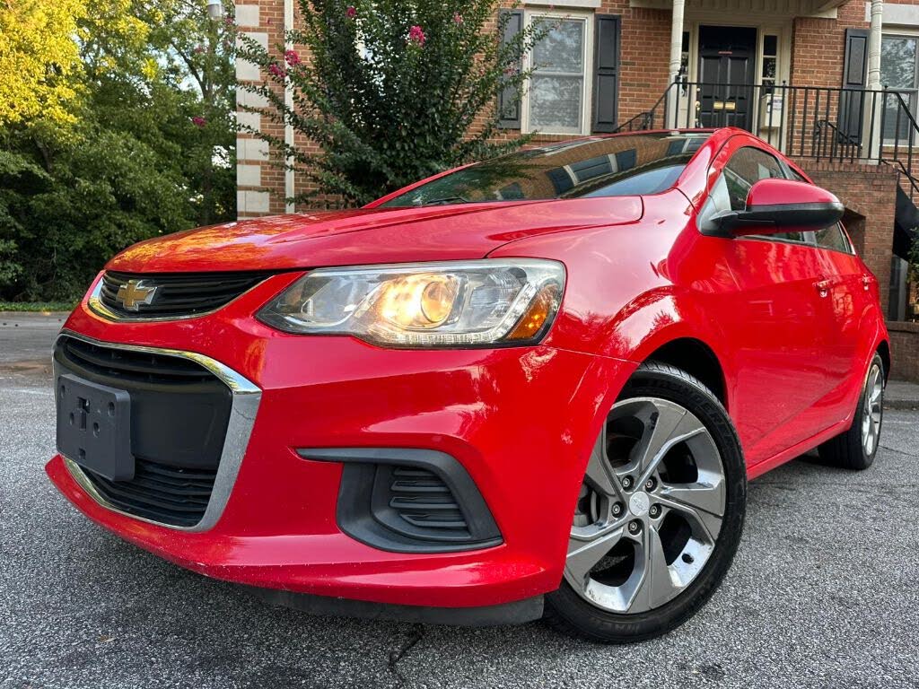 2017 Chevrolet Sonic Premier Sedan FWD