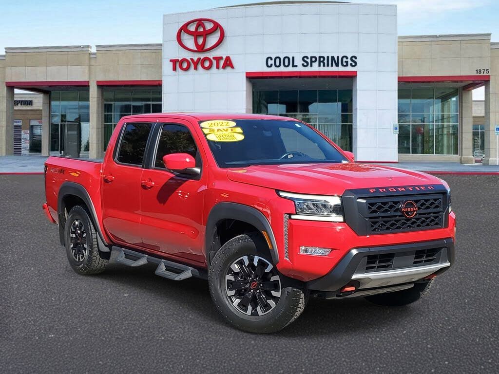 2022 Nissan Frontier PRO-4X Crew Cab 4WD