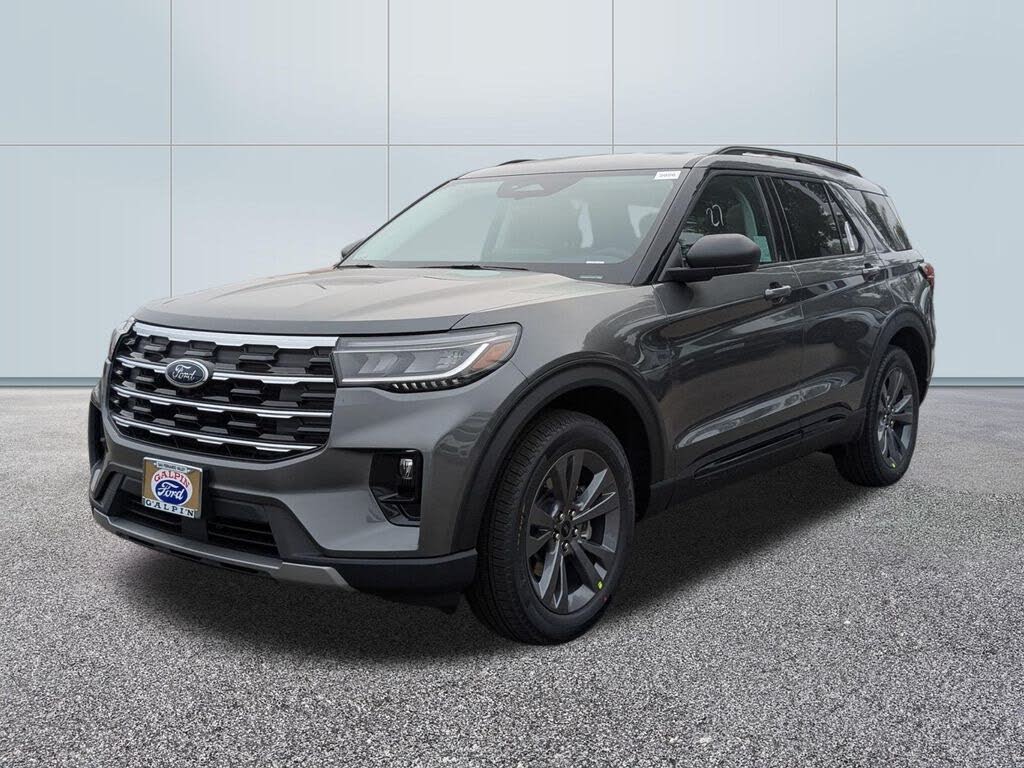 2026 Ford Explorer Active AWD