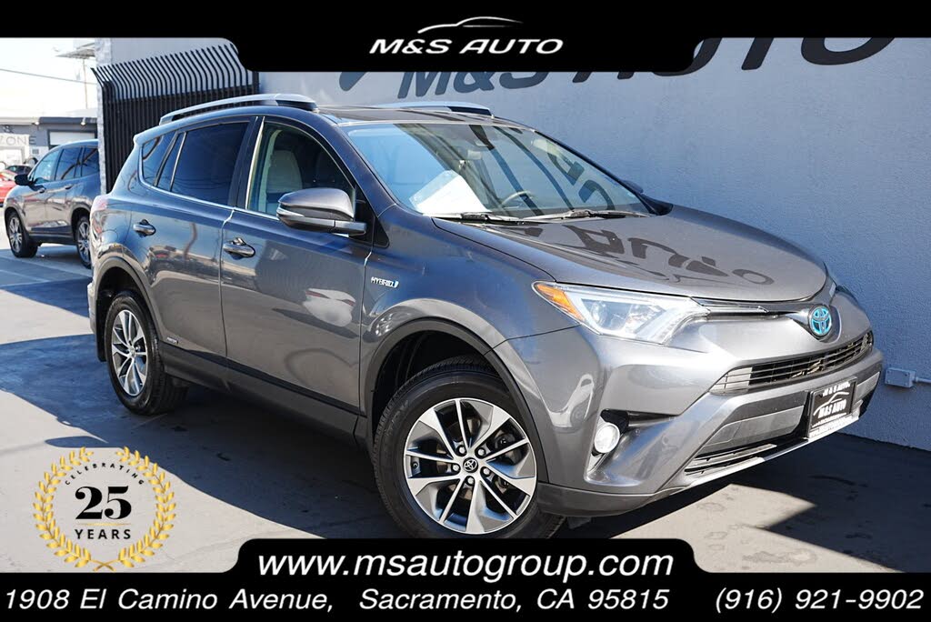 2018 Toyota RAV4 Hybrid XLE AWD