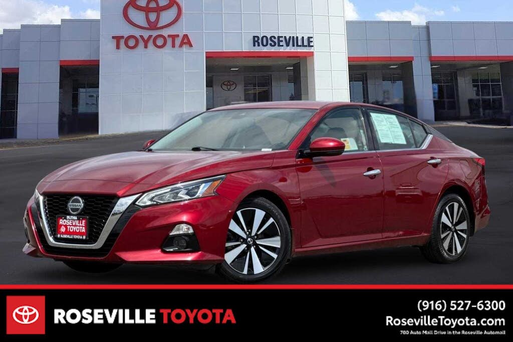 2020 Nissan Altima 2.5 SV FWD