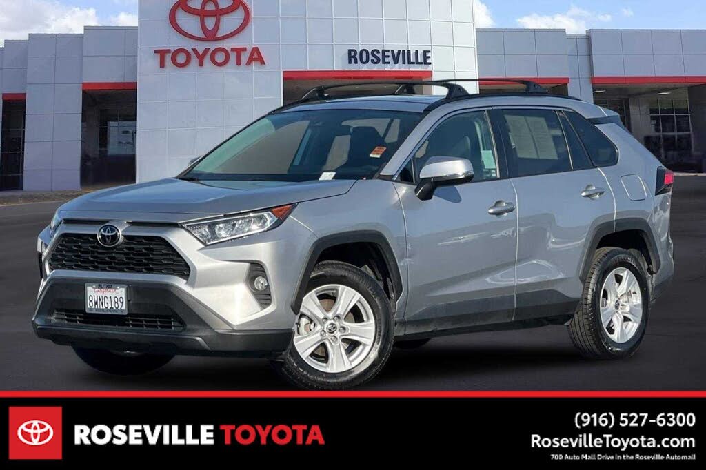 2021 Toyota RAV4 XLE FWD