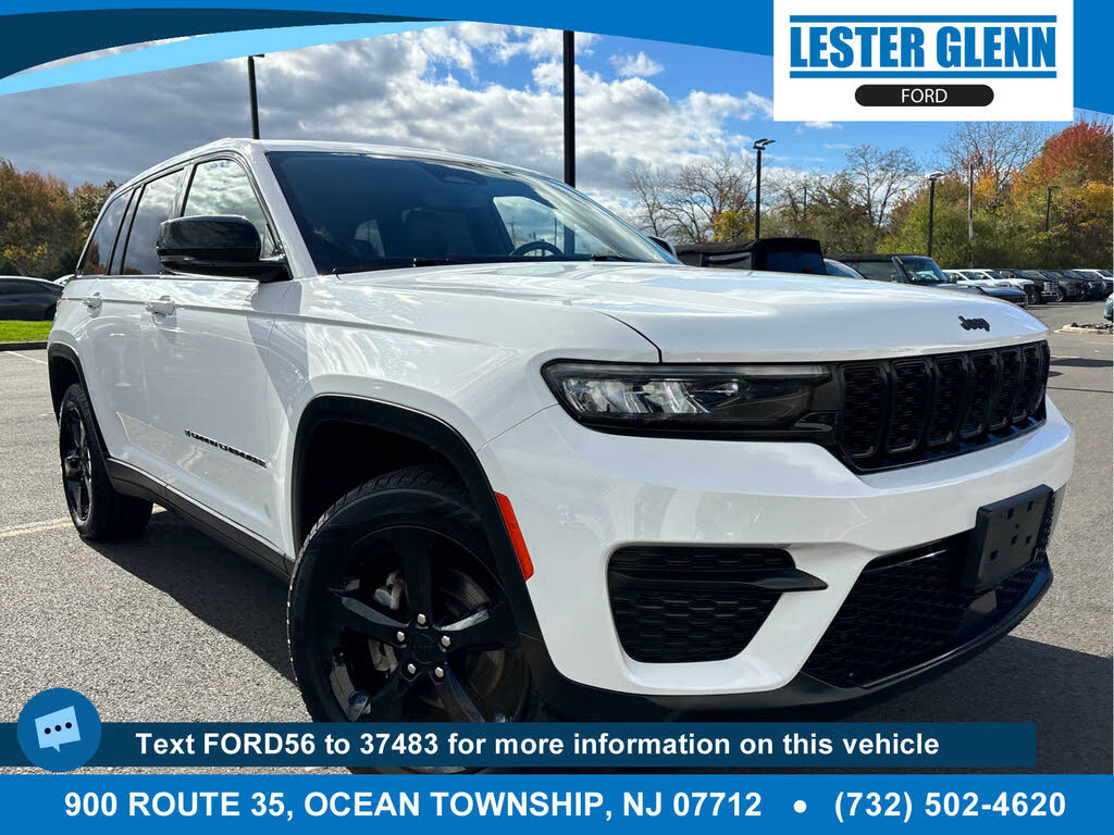 2022 Jeep Grand Cherokee Altitude 4WD
