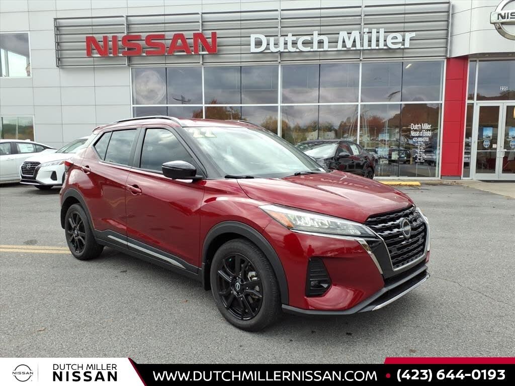 2022 Nissan Kicks SR FWD