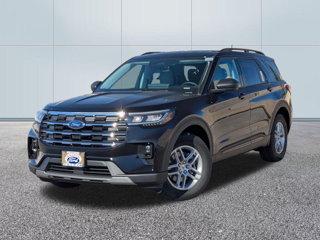 2026 Ford Explorer Active RWD