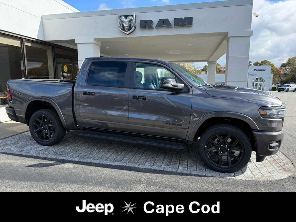 2026 RAM 1500 Laramie Crew Cab 4WD