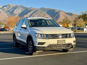 Volkswagen Tiguan SE 4Motion