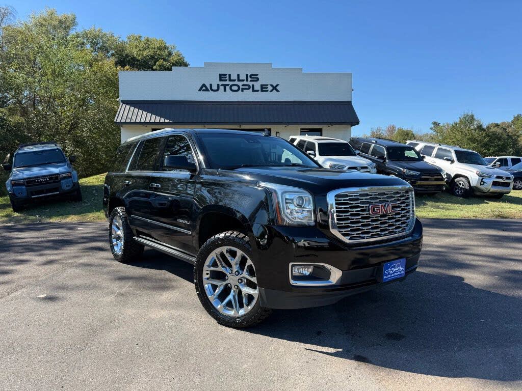 2020 GMC Yukon Denali 4WD