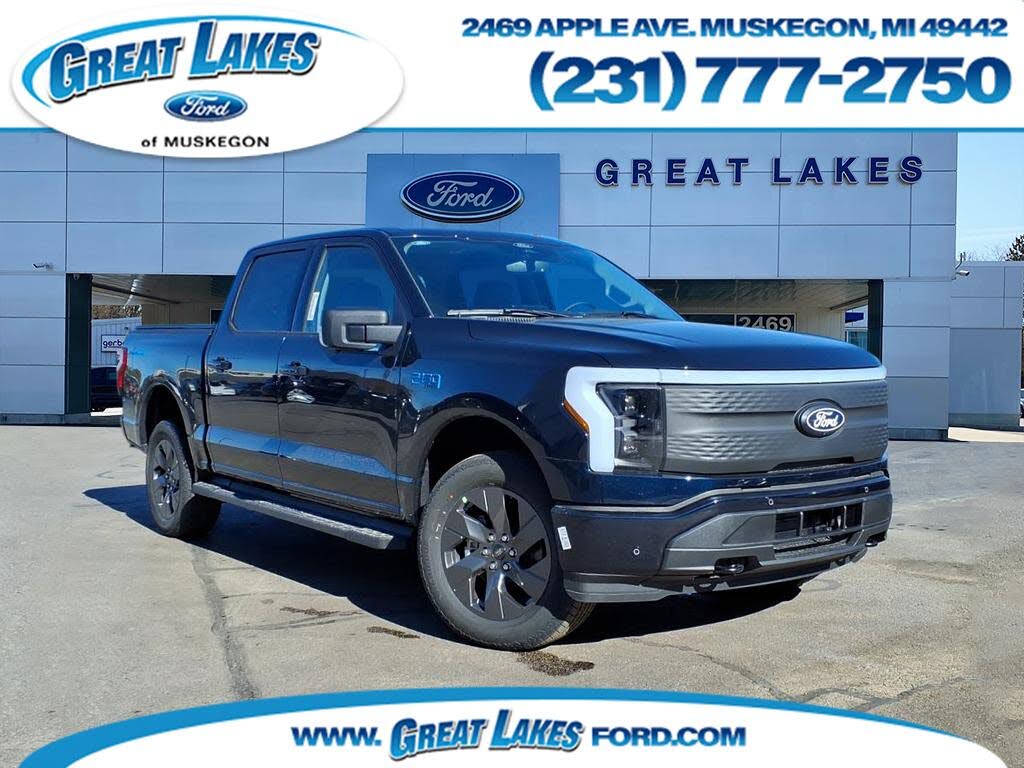 2025 Ford F-150 Lightning Flash SuperCrew AWD