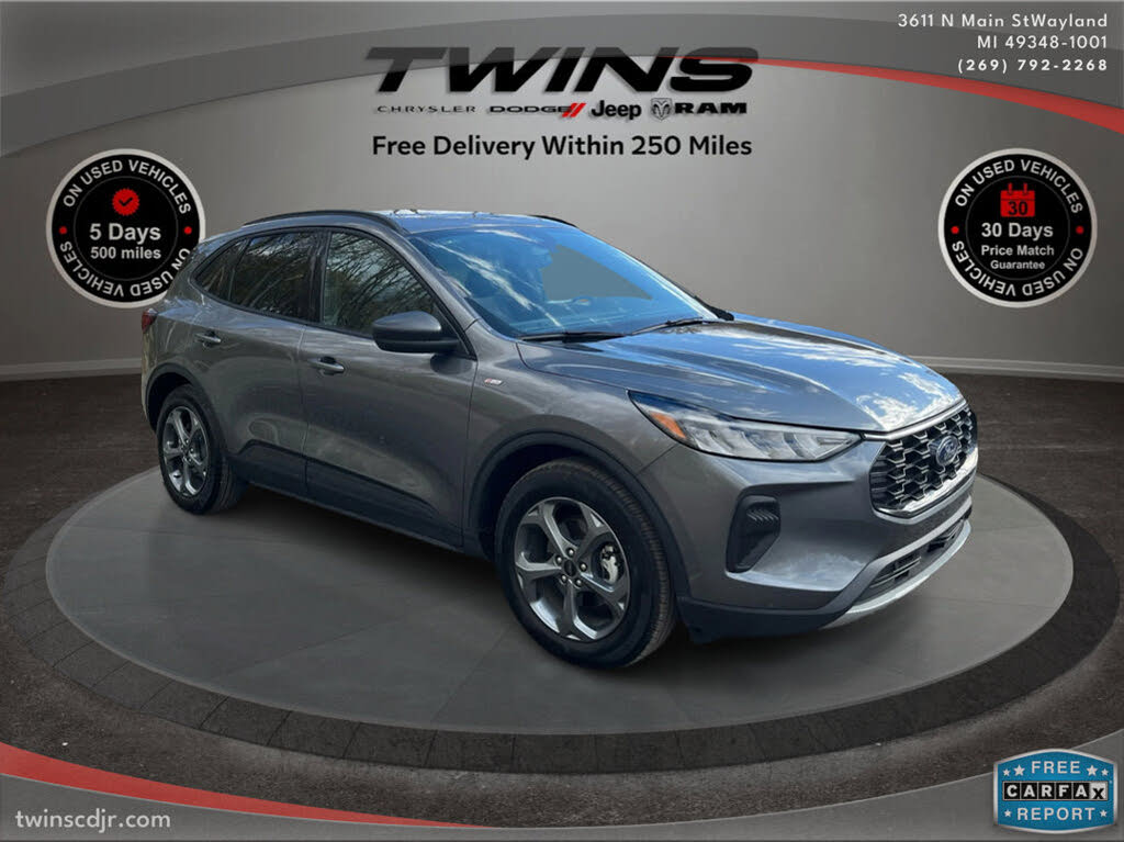 2025 Ford Escape ST-Line FWD