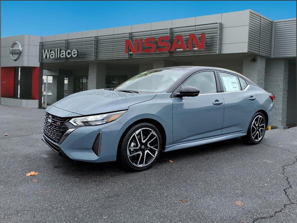 2025 Nissan Sentra SR FWD