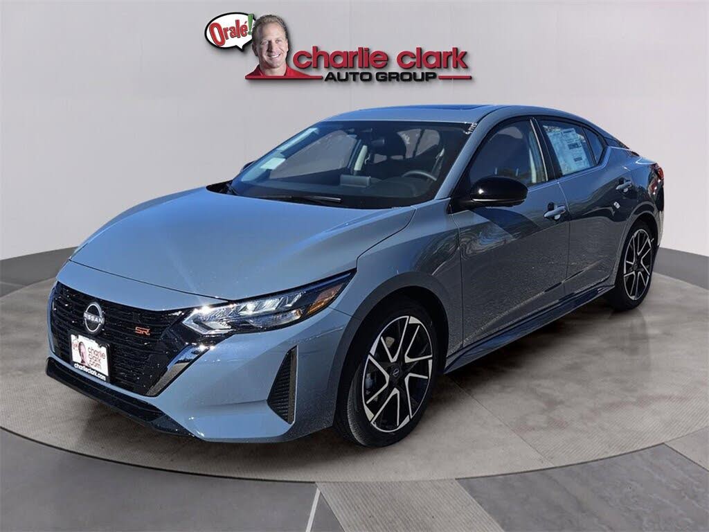 2025 Nissan Sentra SR FWD