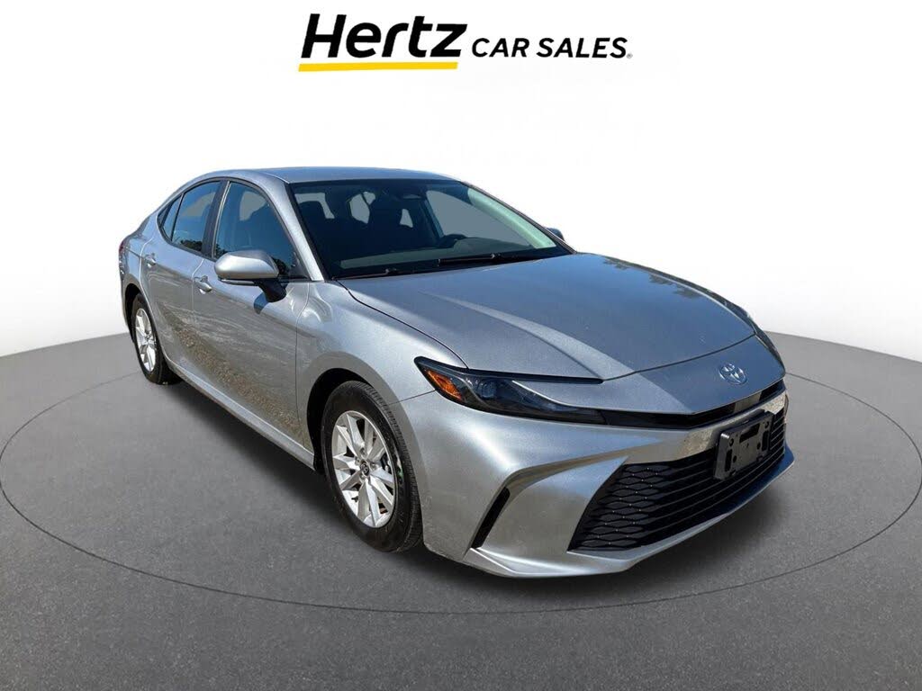 2025 Toyota Camry LE FWD