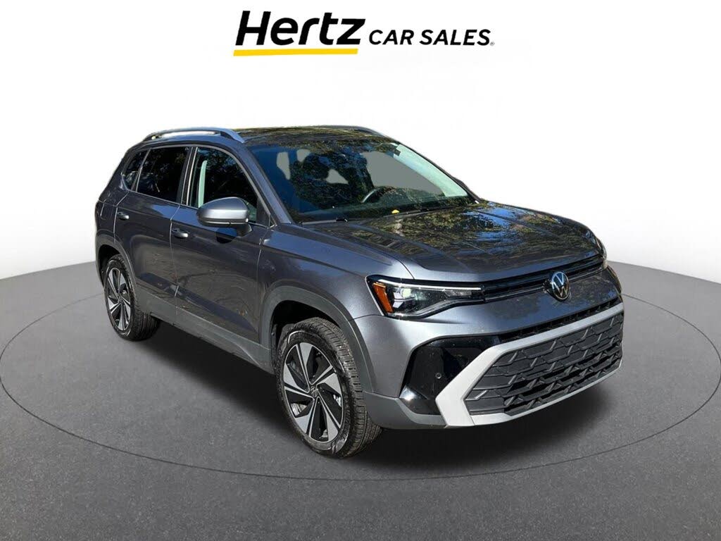 2025 Volkswagen Taos SE 4Motion