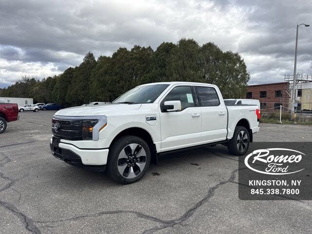 2025 Ford F-150 Lightning Platinum SuperCrew AWD