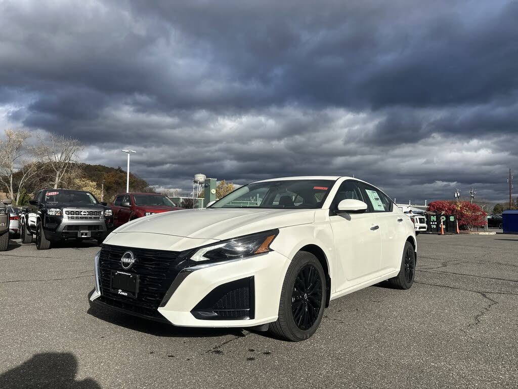 2025 Nissan Altima 2.5 SV AWD