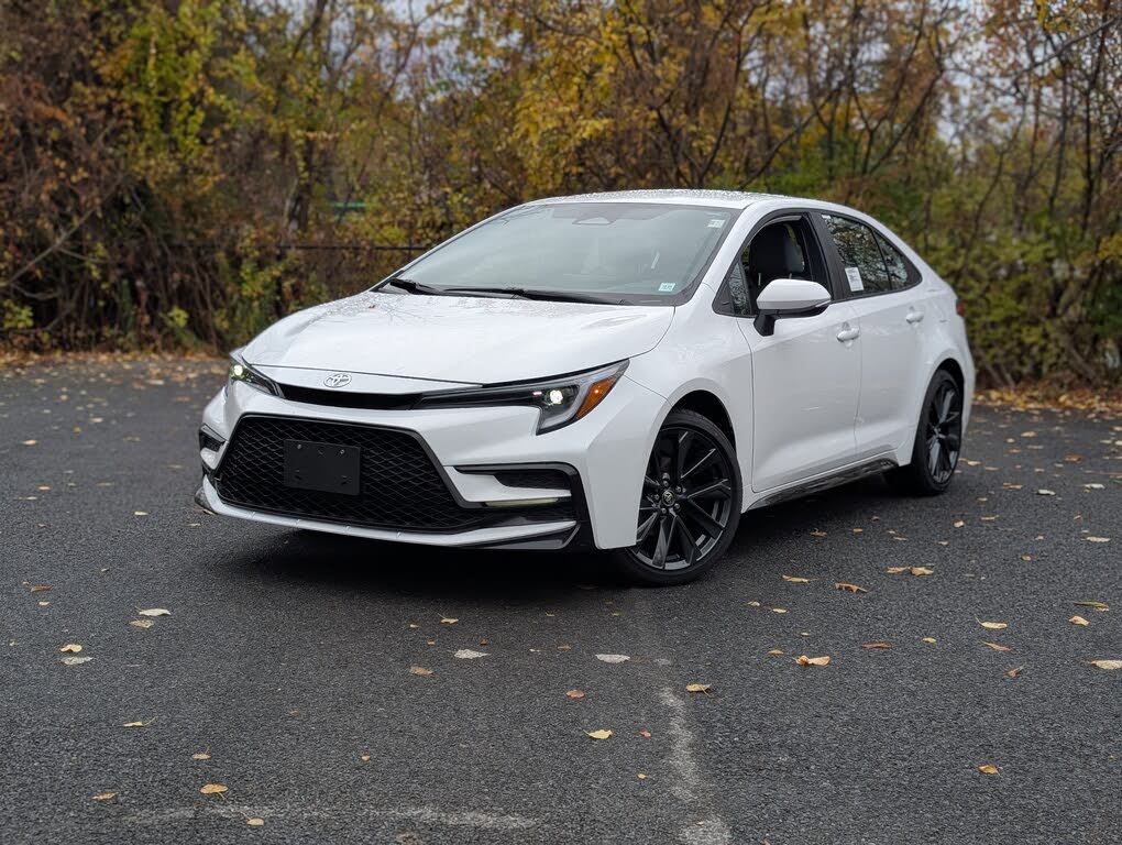 2026 Toyota Corolla SE FWD