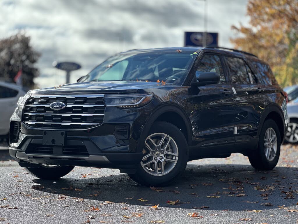 2026 Ford Explorer Active AWD