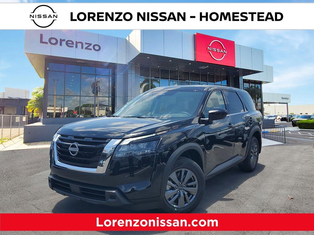 2025 Nissan Pathfinder S 4WD